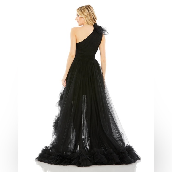 Mac Duggal 20412 Ruffled One Shoulder High Low Tulle Gown Size 4 NWT Black - Picture 3 of 13